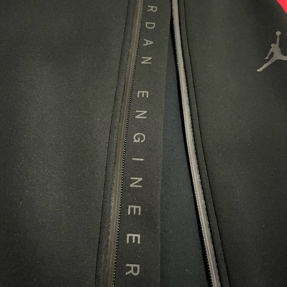 Jordan Men's Black and Red Bomber Jacket - Picture 4 of 5